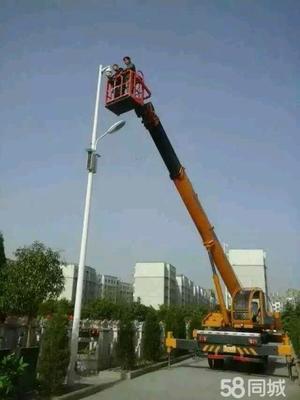 青浦華騰路登高車租賃、高空作業(yè)車、吊籃車、吊車出租